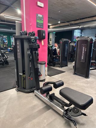 Gimnasio Completo Nautilus/Star Trac Gama Alta 