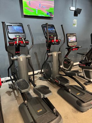 Gimnasio Completo Nautilus/Star Trac Gama Alta 