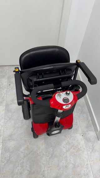 Scooter eléctrico plegable automático