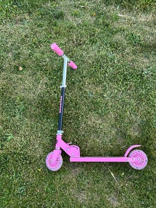 Patinete niña 2 ruedas rosa