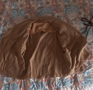 Cappotto caldo beige