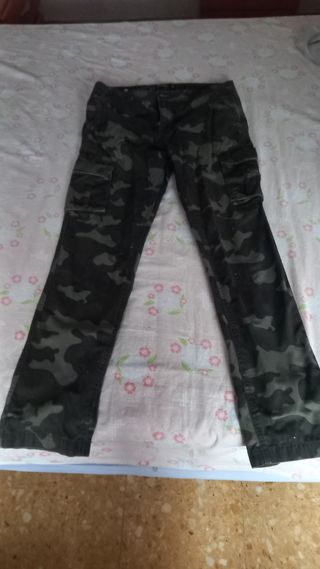 Pantalones militares camuflaje