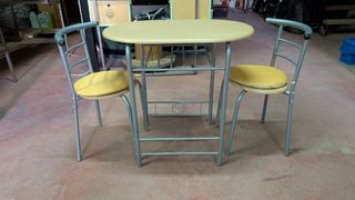 Mesa ovalada cocina + 2 sillas