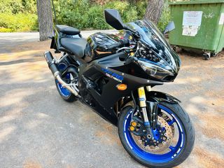 Yamaha YZF R6 2007 - 3 llaves, limitada en papeles