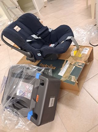 Ovetto per auto inglesina con borsa nuovo