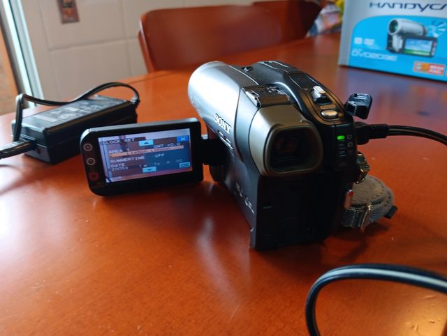 Sony Handycam DVD203E - Cámara de Vídeo