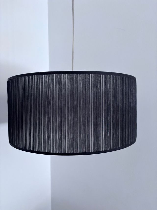 Lámpara negra dormitorio - Tela