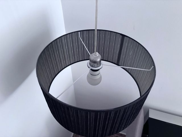 Lámpara negra dormitorio - Tela