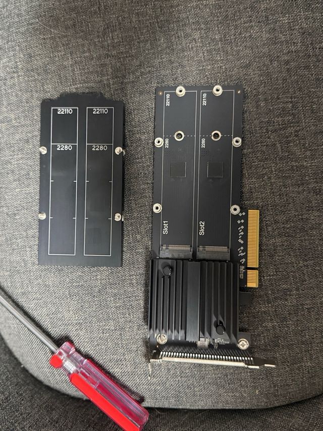 NAS Synology DS1618+ con M2D20