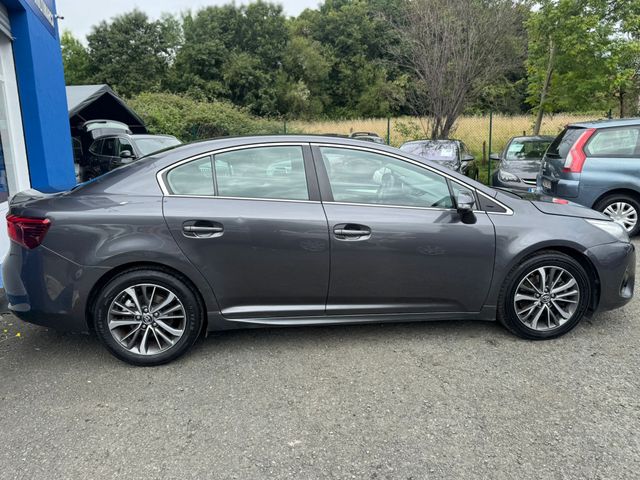 Toyota Avensis 2.0D 150 Executive