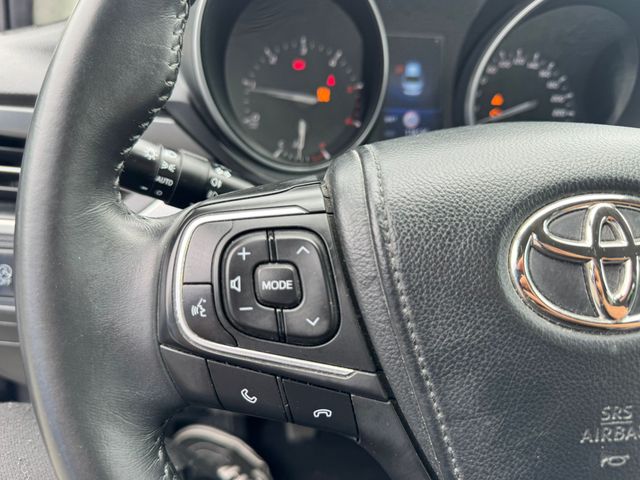 Toyota Avensis 2.0D 150 Executive