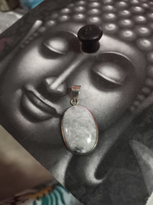 Colgante piedra luna plata