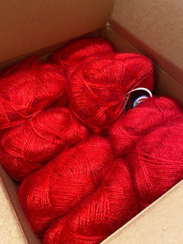 20 ovillos lana Stop Cachemir rojo