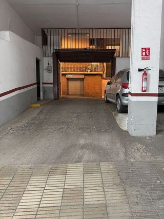 Garaje en venta en La Plana en Esplugues de Llobregat