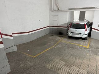 Garaje en venta en La Plana en Esplugues de Llobregat