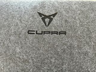 Estuche CUPRA - Felpa Premium