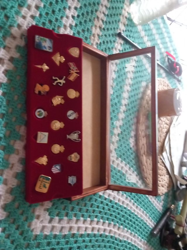 20 Broches Chaquetas/Solapas