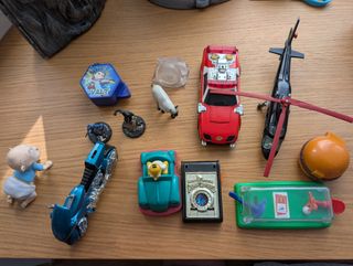 Lote de figuras coleccionables