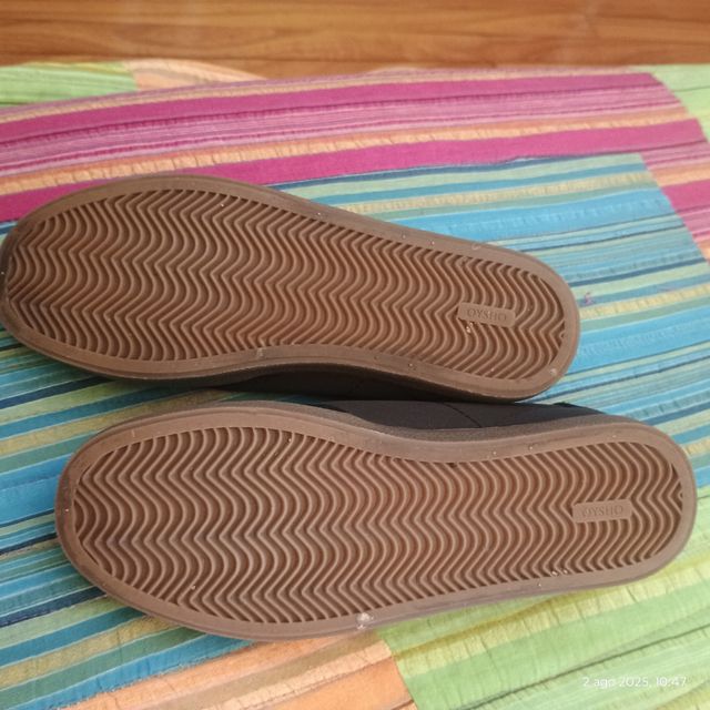 Zapatillas Oysho negras