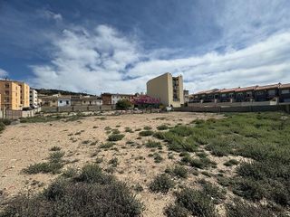 Terreno en venta en Onil