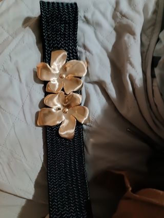 Cinturón Sfera negro y dorado