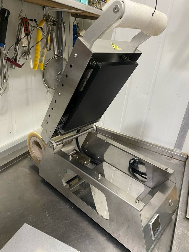 Termoselladora BUTZMANN - 2 moldes de barquetas