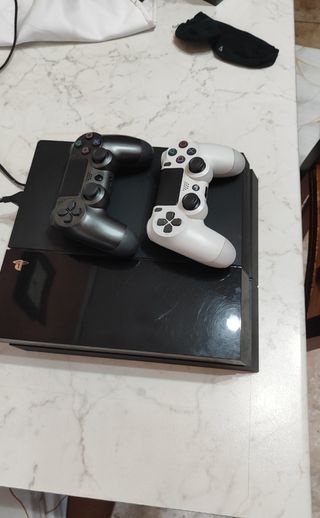 PS4 (PlayStation 4) + Gioco Dragon Ball Xenoverse 