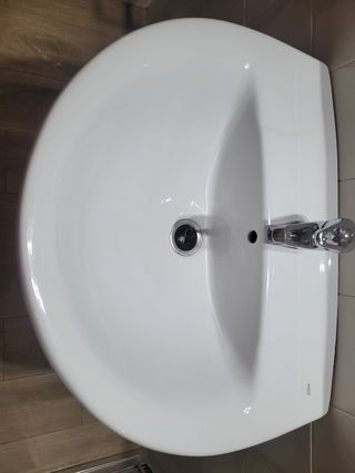 Lavabo con espejo (nuevo)