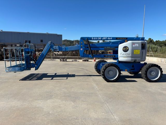 Plataforma elevadora Genie Z-51/30 JRT 4x4