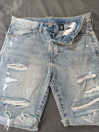 Bermuda vaquera desgastada talla S