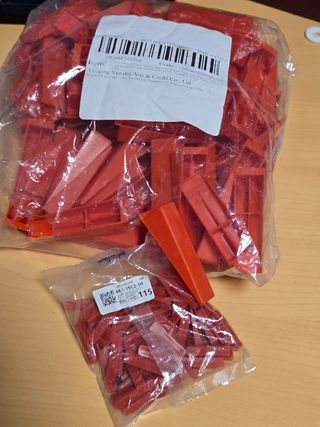 Cuñas nivelación (115+ piezas)