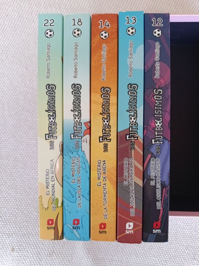 Los Futbolísimos 12, 13, 14, 18, 22.
