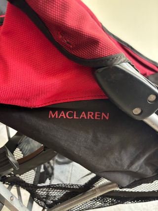 Cochecito Maclaren rojo