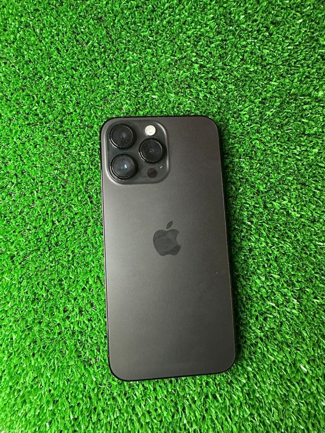 iPhone 14 Pro Max - Grigio siderale