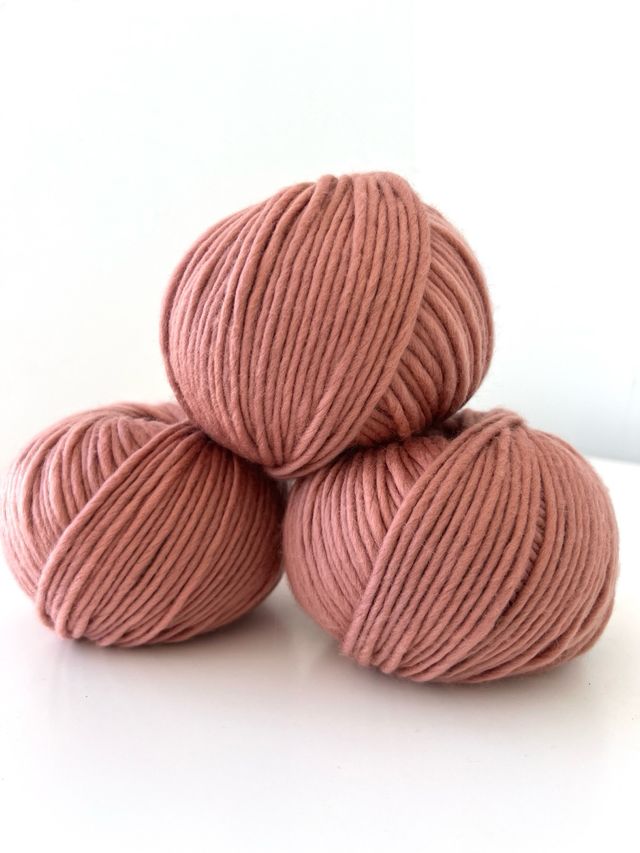 Ovillos de lana Amour single ply casasol