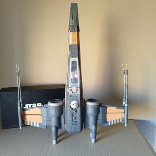 X-wing Poe Dameron Star Wars