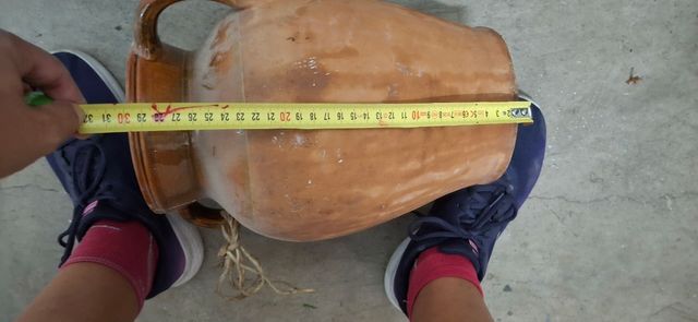 Vasija barro antigua