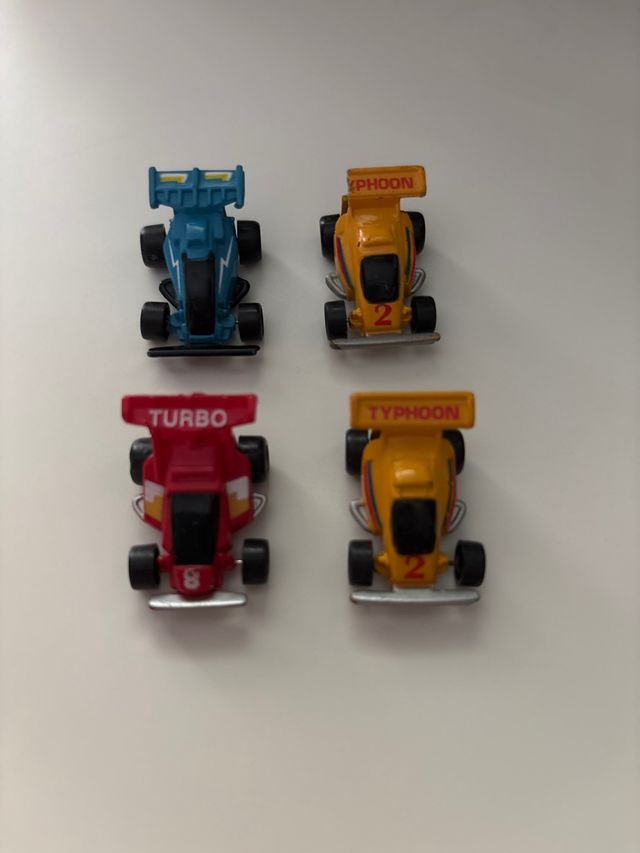 4 Mini coches carreras Typhoon Turbo