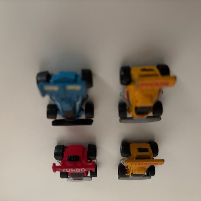 4 Mini coches carreras Typhoon Turbo