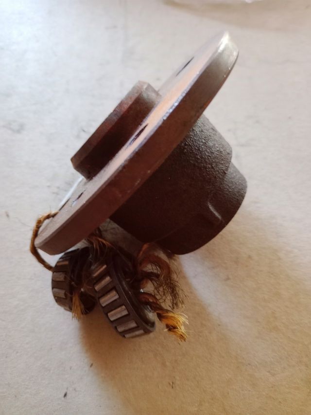 Buje Seat 850 -  Rueda