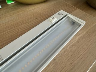 Lampada a LED sotto i mobili - Cucina