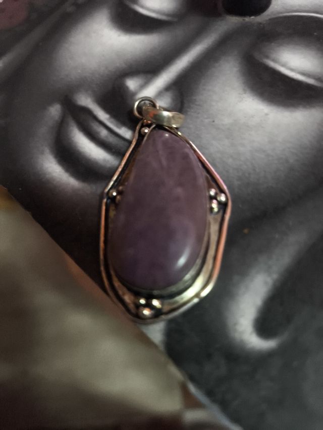 Colgante piedra morada plata
