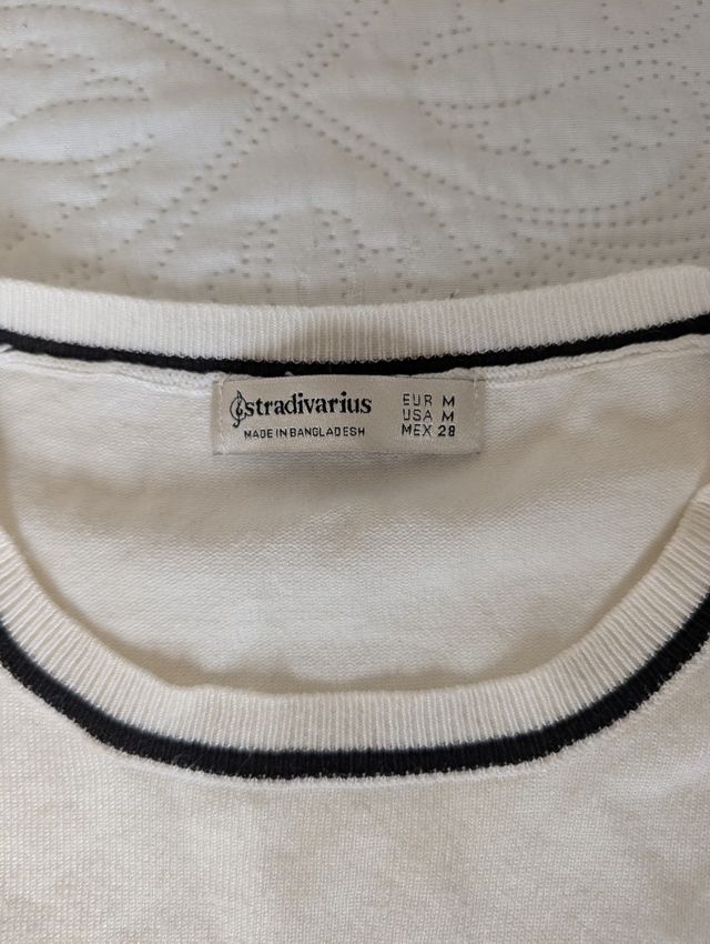 Suéter Stradivarius M blanco-negro