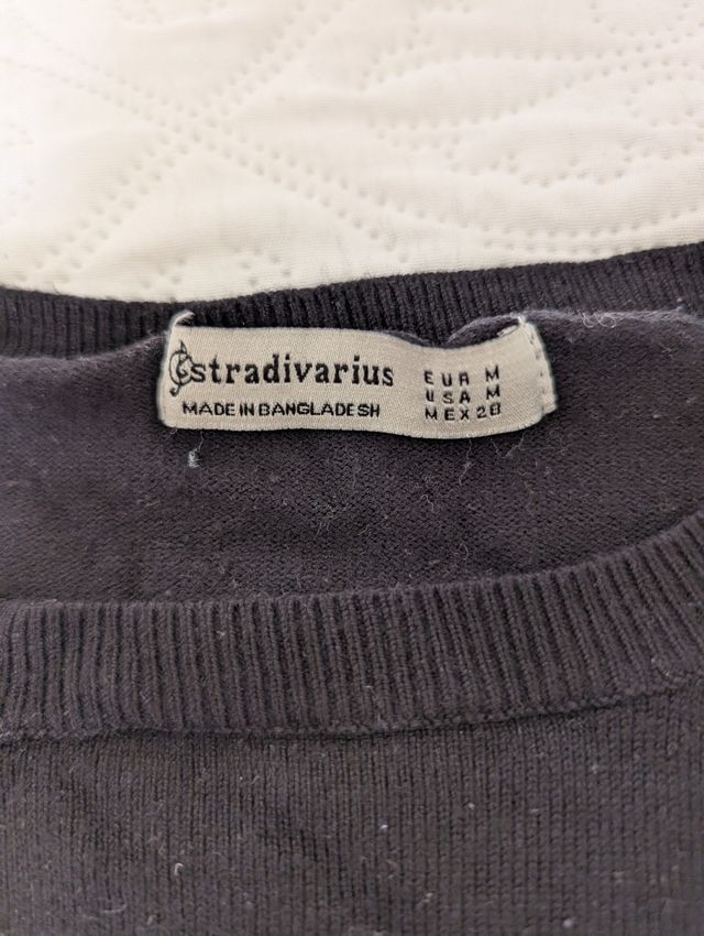 Suéter Stradivarius negro - Talla M