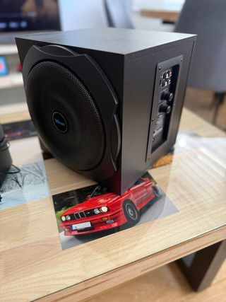 Altavoces 2.1 Trust negros