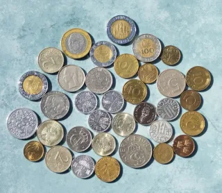 35 Monedas Antiguas varios países