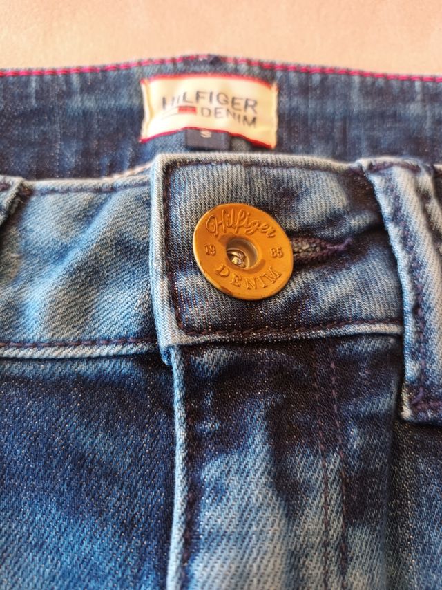 Mini Falda Vaquera Tommy Hilfiger - Talla S