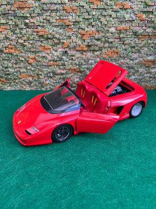 Ferrari Mythos 1:18 Guiloy