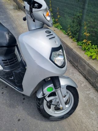 SYM EuroMX 125cc. 7000 km muy poco uso .ITV