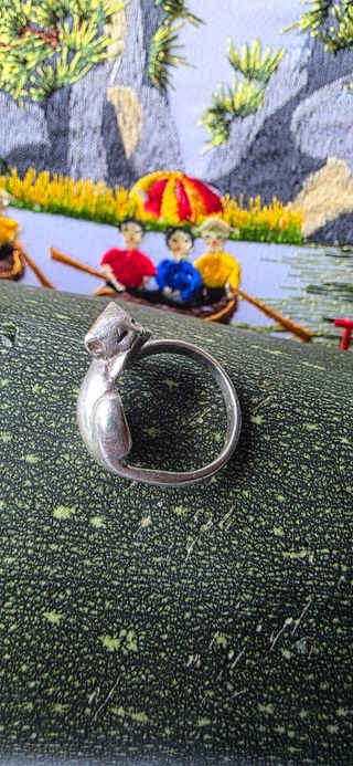 Anillo vintage plata años 70 gato